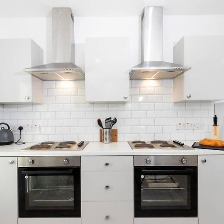 5 Double Bedrooms With Ensuites - Teesside House Tsac Редкар Экстерьер фото